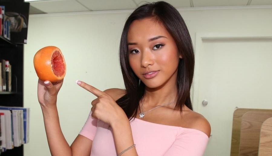 Alina Li Grapefruit