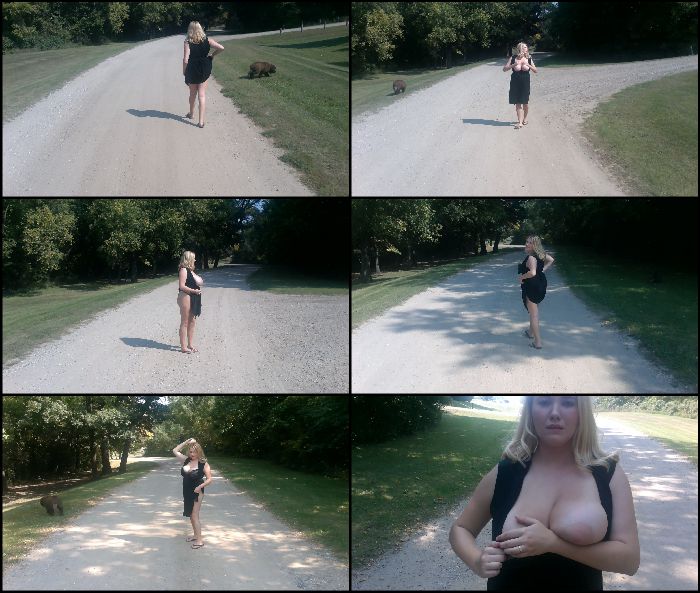 AnnabelleCums - A naughty walk in the park with flashing Preview
