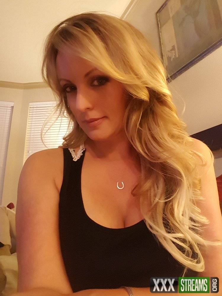 OnlyFans.com - Stormy Daniels - Siterip - Ubiqfile