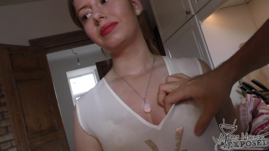 Sharlotte  Teen Sharlotte Afternoon Bj Because She Has Her Period  Plays With Cum (2018/AfterHoursExposed/SD)