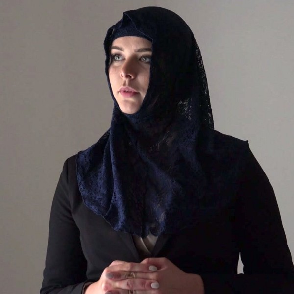 Nikky Dream  Rich muslim lady Nikky Dream wants to buy apartments in Prague (2018/SexWithMuslims.com/PornCZ.com/FullHD)