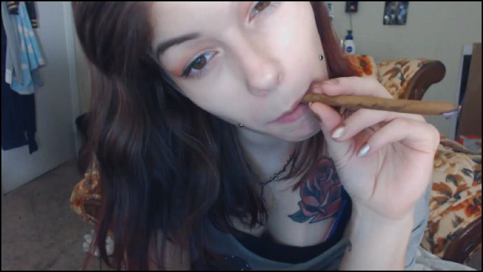 fluffernutter smoking a blunt fucking my cunt 2019 02 13 zh6GbY Preview