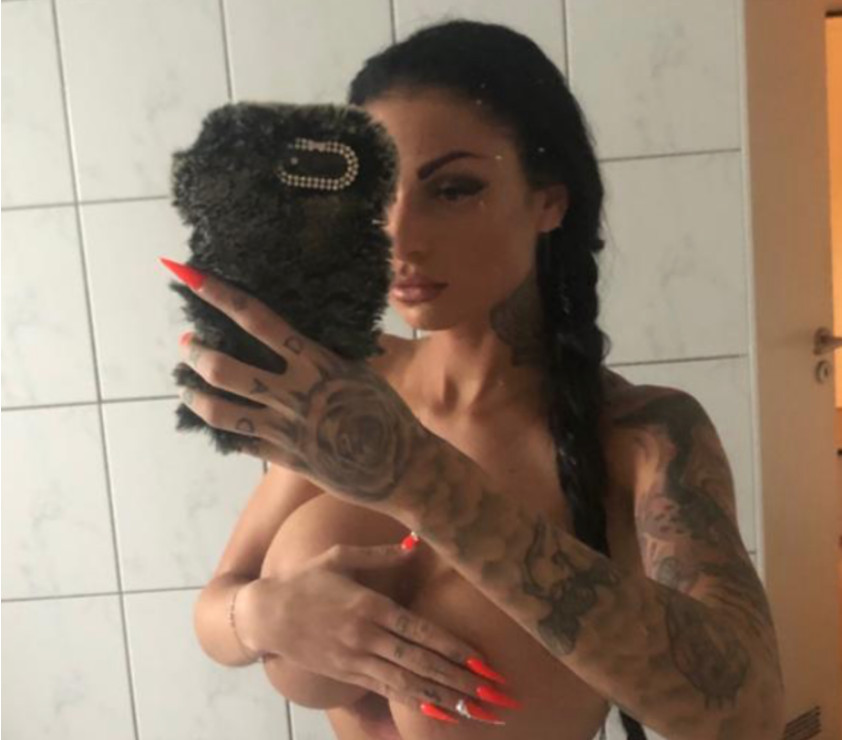 Elisa Albrich 1105 - onlyfans - Megapack