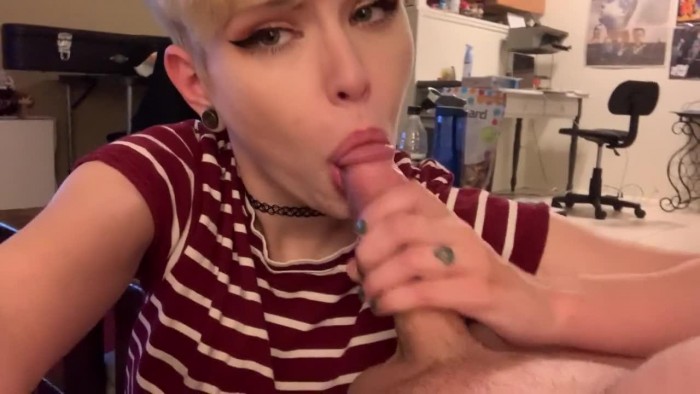 Pixie Blowjob