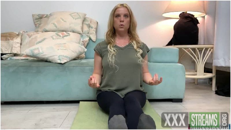 5518 Stepmom gets fucked by stepson while doing yoga to help his porn Preview