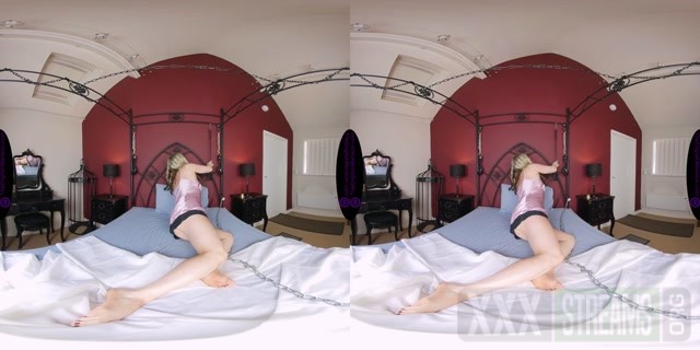 The English Mansion Miss Eve Harper Undercover Pussy Licking.mp4.00006