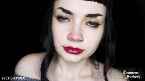 Countess Jezebeth Sweet on Me.mp4.00004