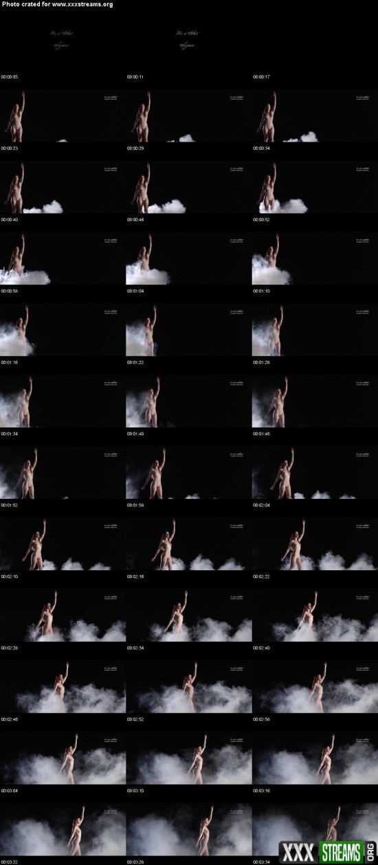 Arijana Like a Statue sd