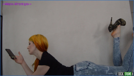 misha mystique ignoring you shoeplay in platform heels 2016 05 15 HaBt1Q