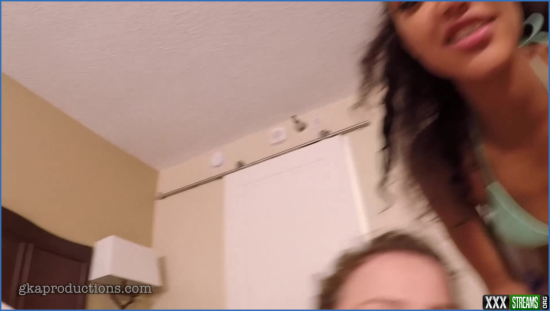 ginary giantess honey luna dom devour u 2020 03 20 hVFY8N