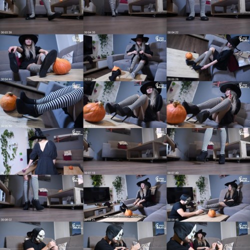 Czech Soles - Halloween night magic foot worship 4