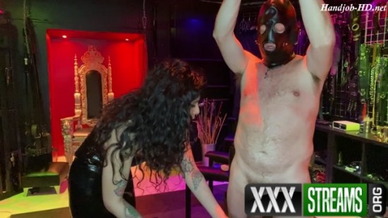 Sahara Milked Like A Cow Mistress Sophia HandJob 00003