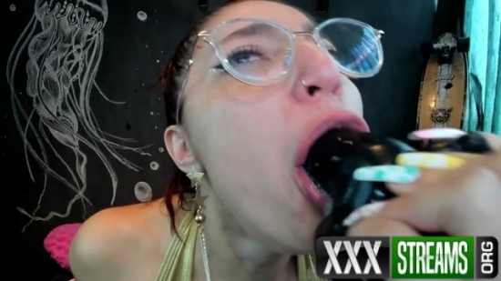 Colombian girls Redlu Karla spit EXPLOTION in my muth DIRTY 00001