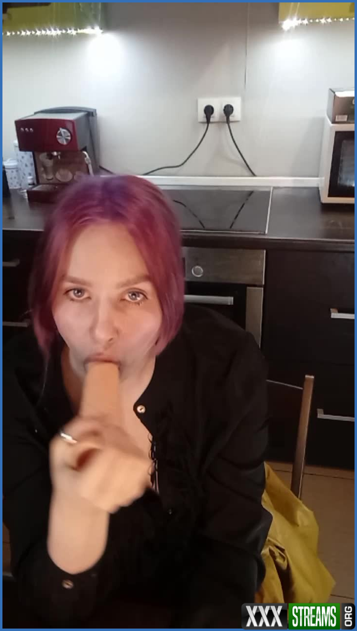 deniselevi secretary suck dildo as a break 3