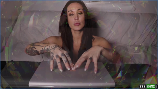 Lindsey Leigh Visual and Binaural ASMR Nail Tapping