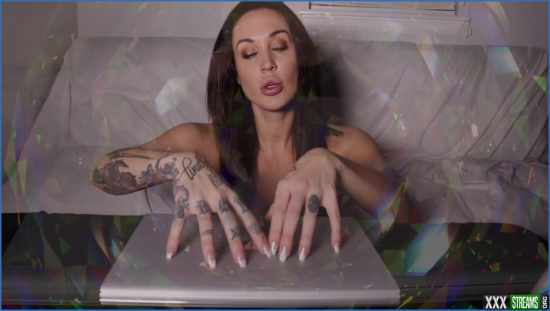 Lindsey Leigh Visual and Binaural ASMR Nail Tapping