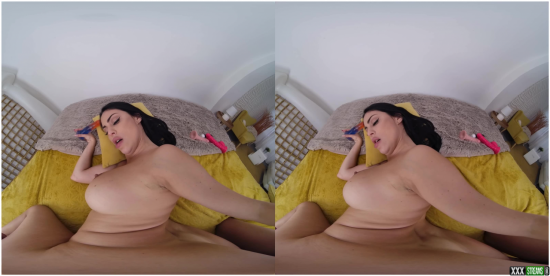 VirtualRealPorn - Testing a Sex Toy - Sapphire Lapiedra (PSVR, GearVR) Siterip 56