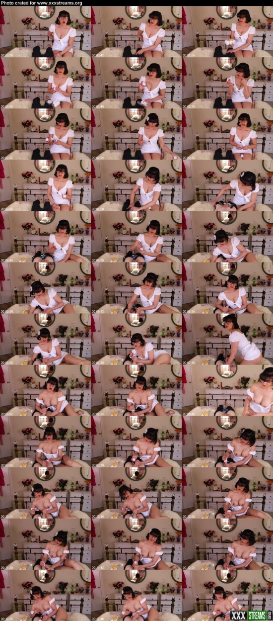 Penny Barber Special Easter Holiday Handjob From Mom