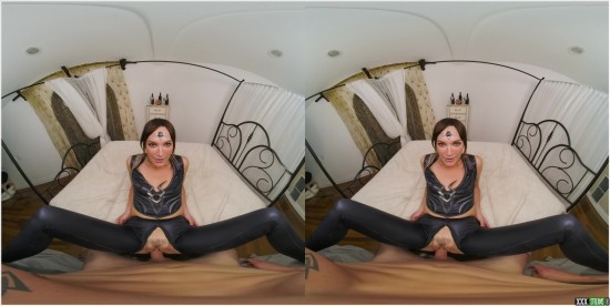VRCosplayX - Baldur's Gate III: Shadowheart A XXX Parody - Katrina Colt (Ocul... 3