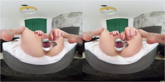 Czech VR Fetish 433 - Spreading Pussy With Joy - Liz Rainbow (Oculus 8K) Siterip 3