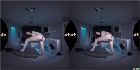 Adel Morel - VirtualPee (Oculus 4k) Siterip 2